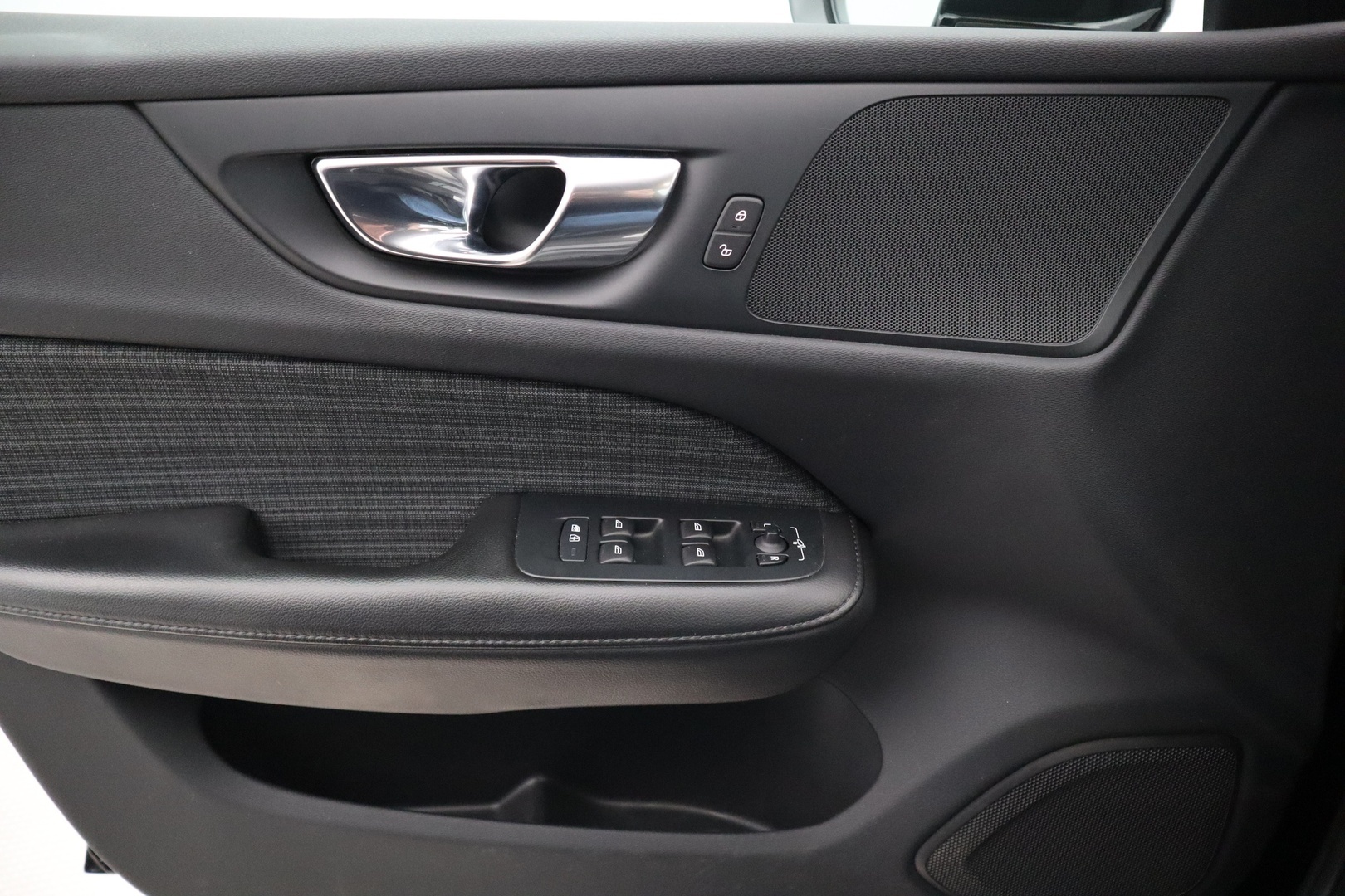VOLVO V60 18