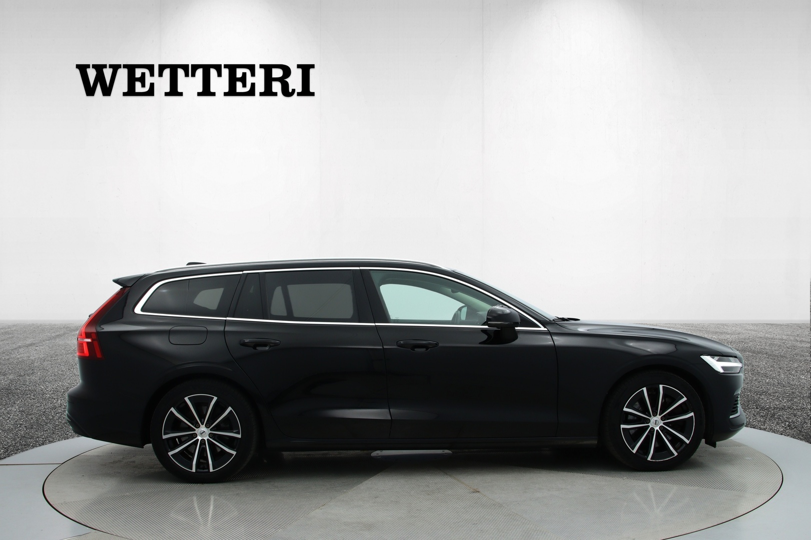 VOLVO V60 6