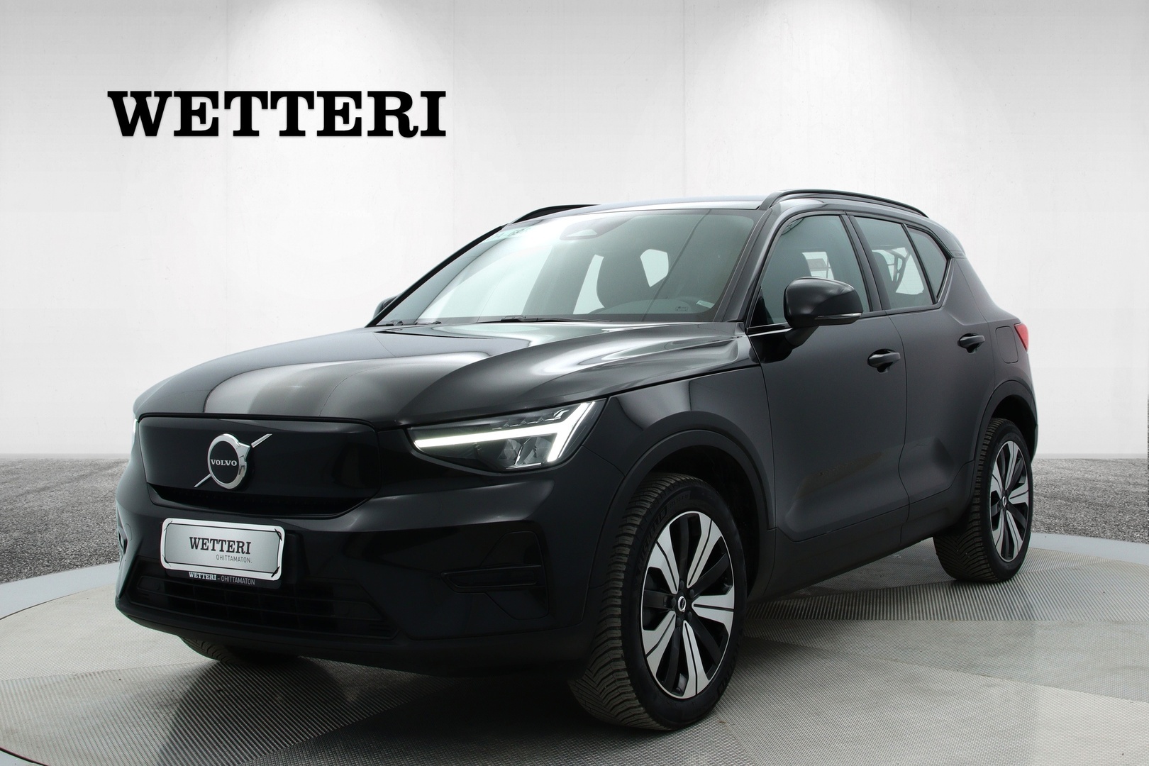 VOLVO XC40 2023