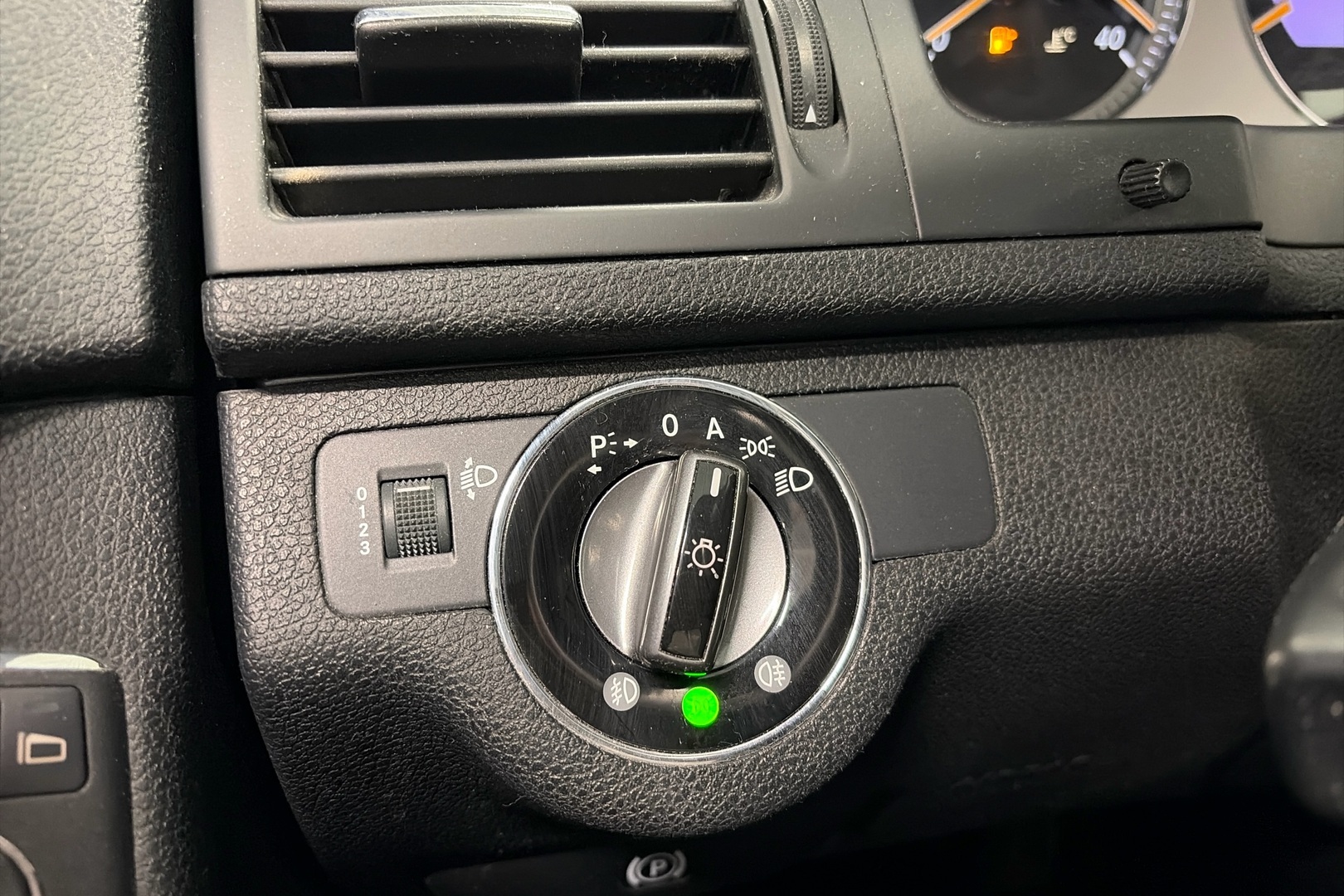 MERCEDES-BENZ C 2007