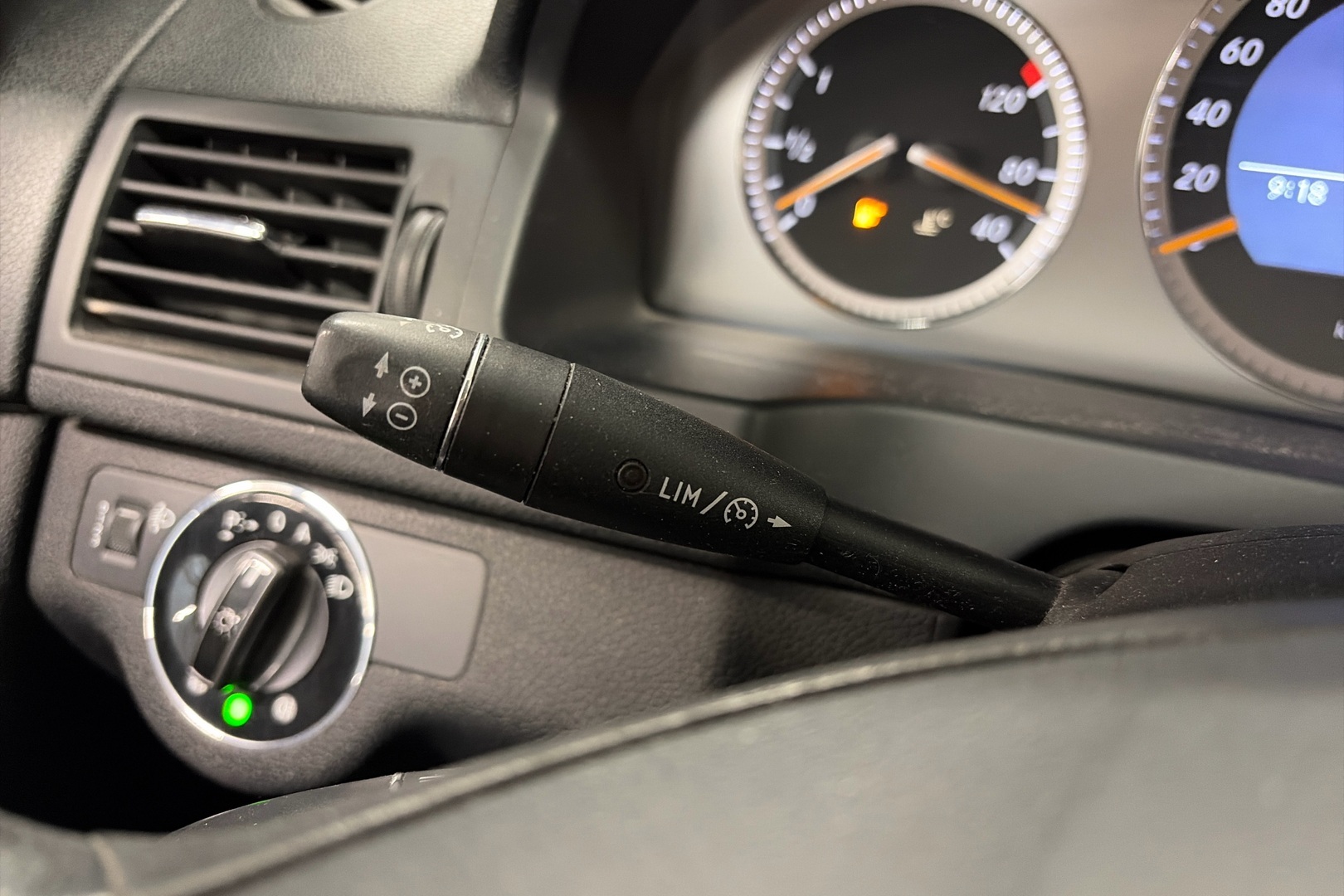 MERCEDES-BENZ C 2007