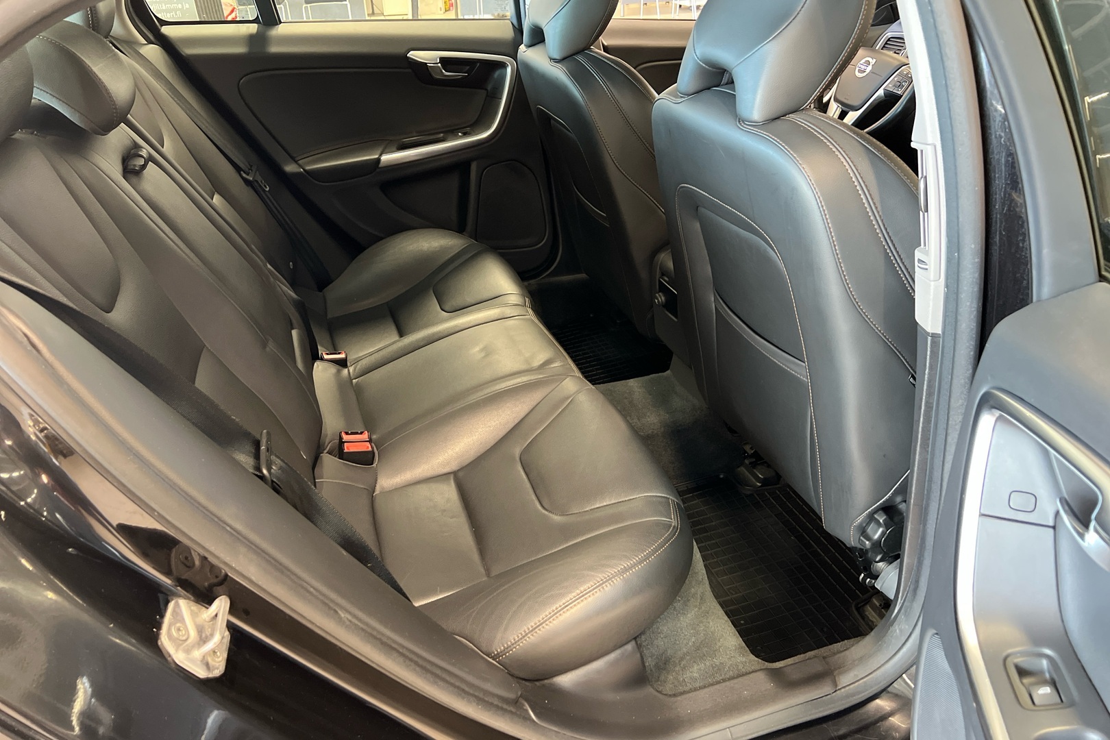 VOLVO S60 Cross Country 2016