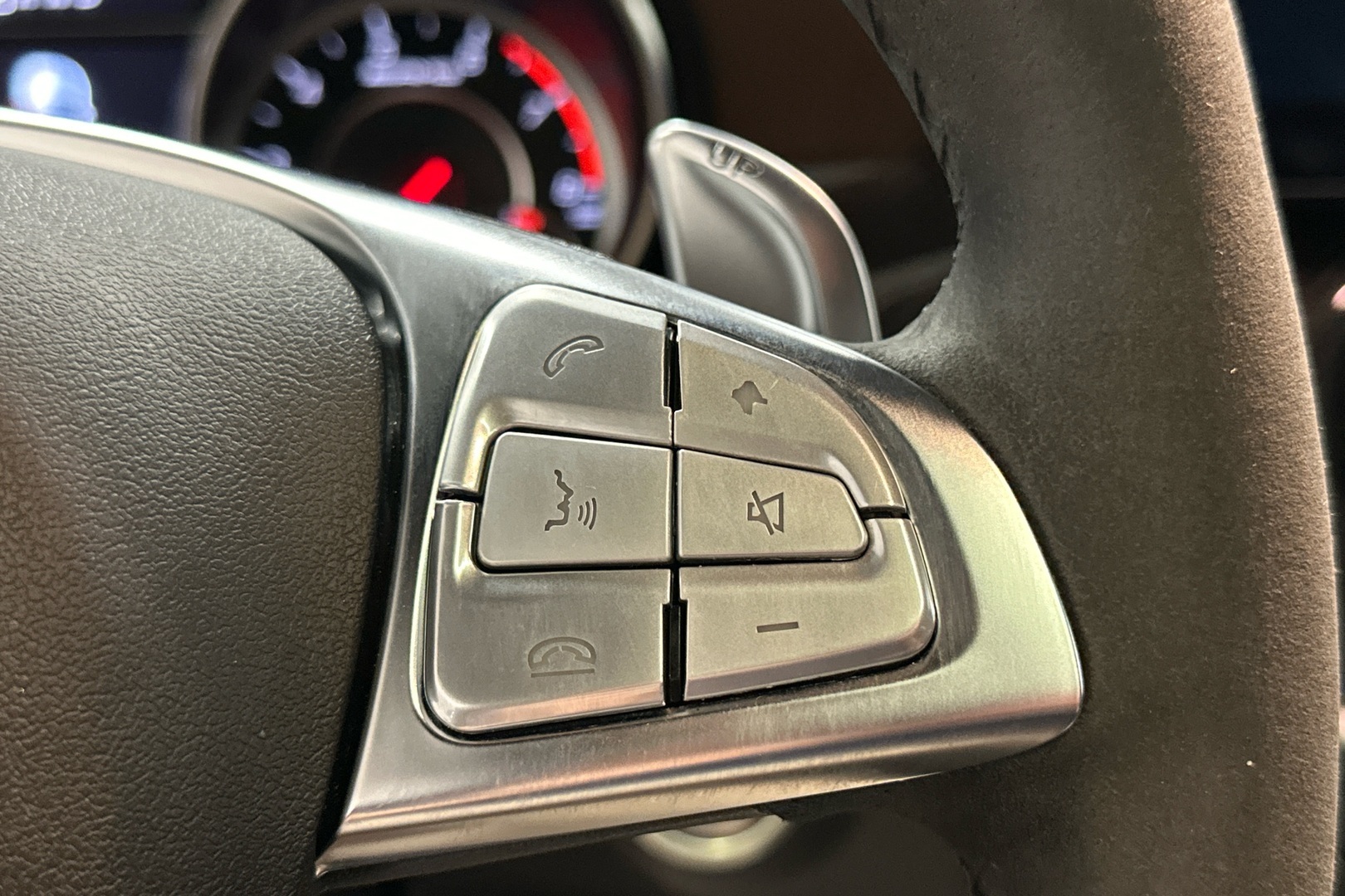 MERCEDES-BENZ CLA 45 AMG 2016