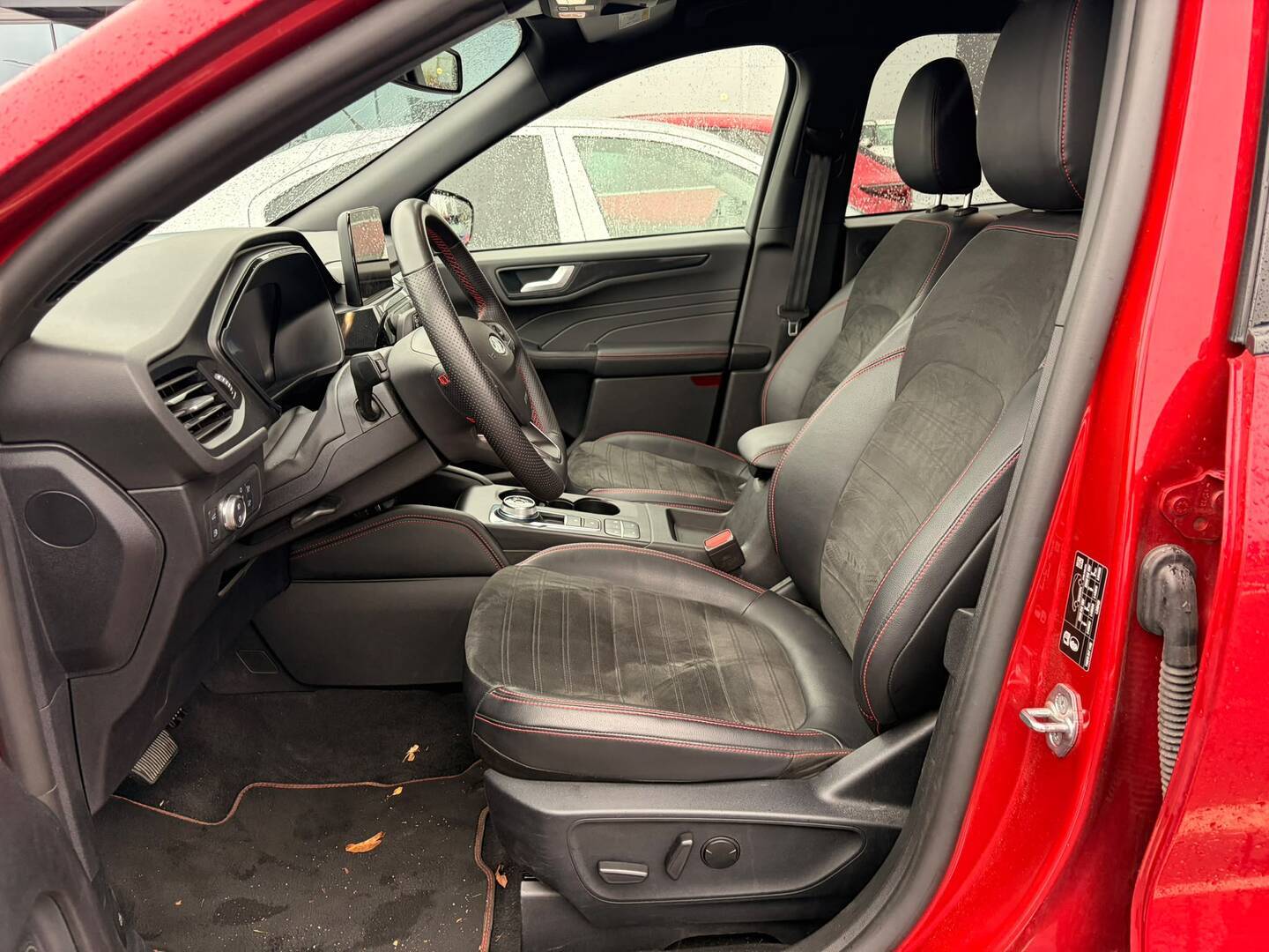 FORD Kuga 2024