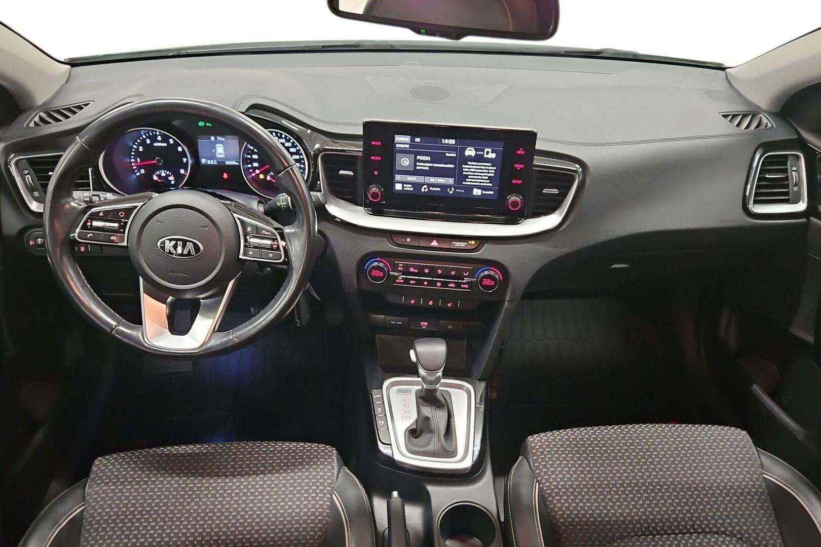 KIA Ceed 10