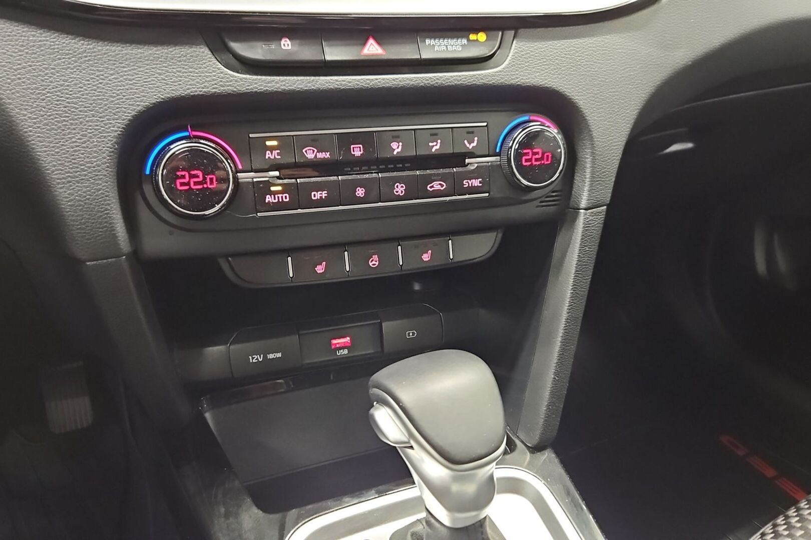 KIA Ceed 24