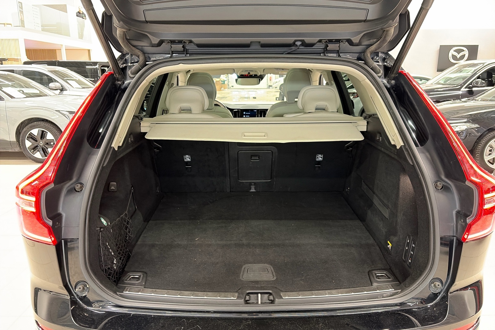 VOLVO XC60 2019