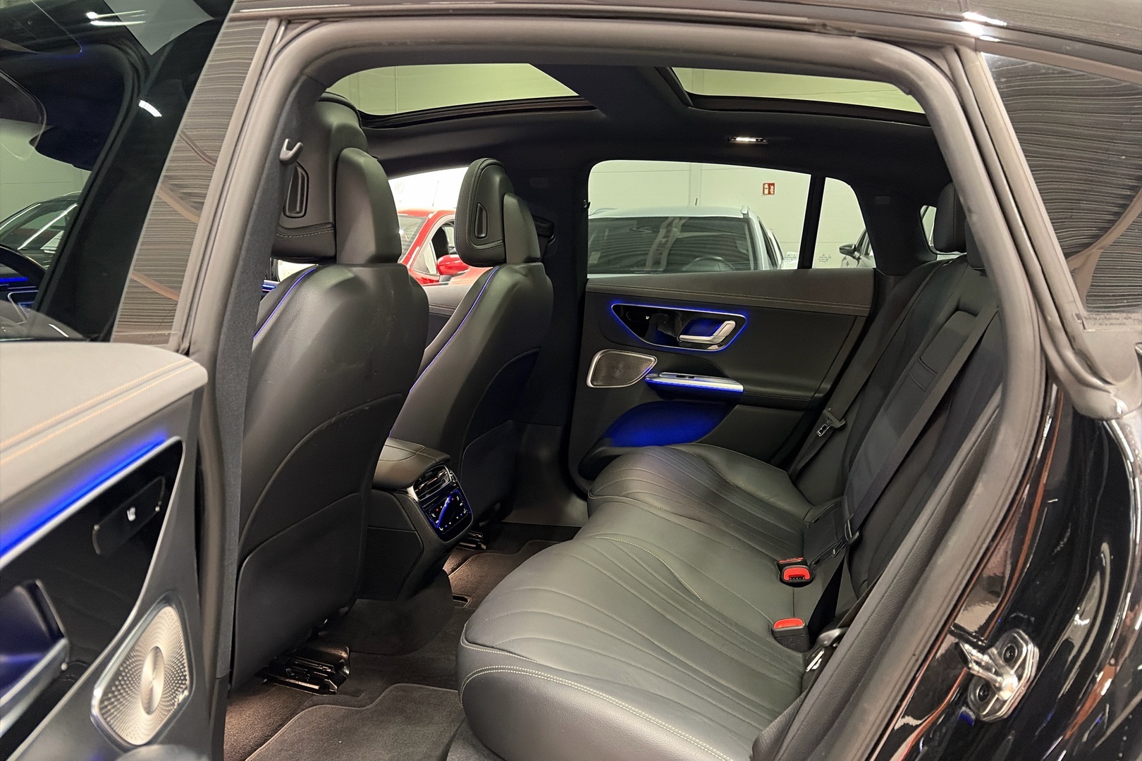 MERCEDES-BENZ EQE 2022