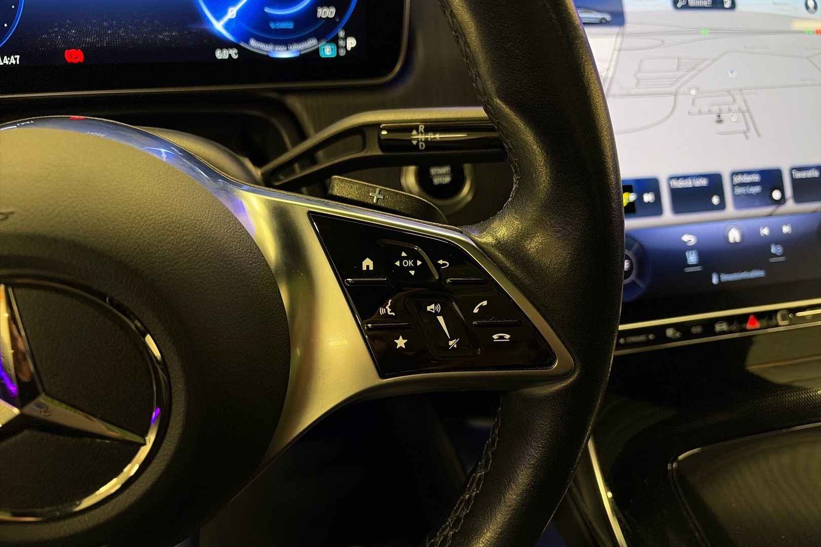 MERCEDES-BENZ EQE 2022