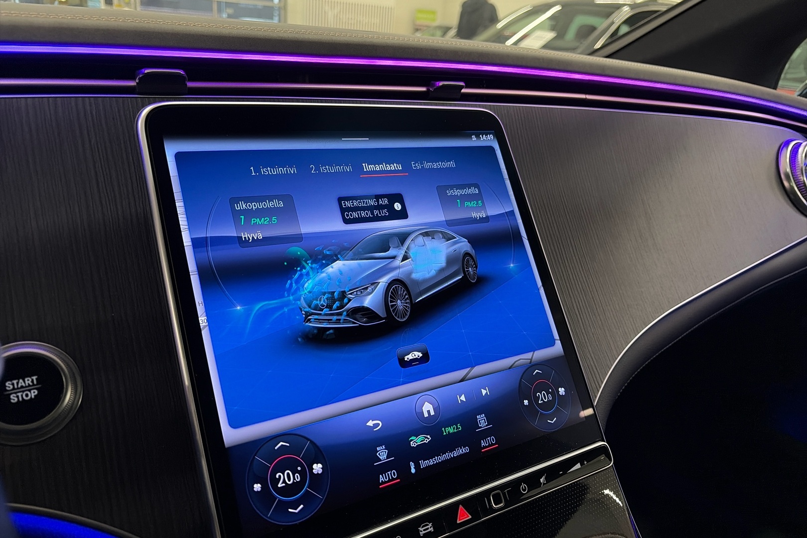 MERCEDES-BENZ EQE 2022