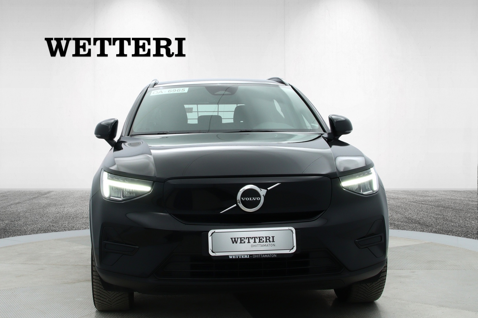 VOLVO XC40 2023
