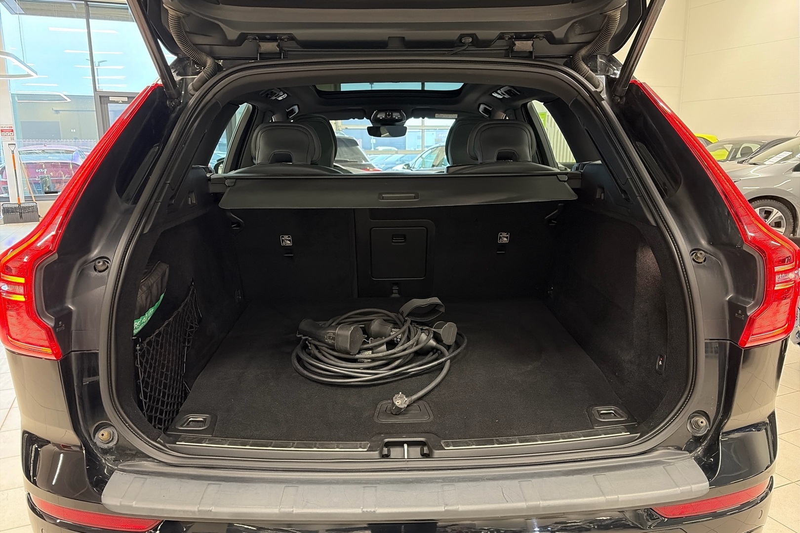 VOLVO XC60 2022