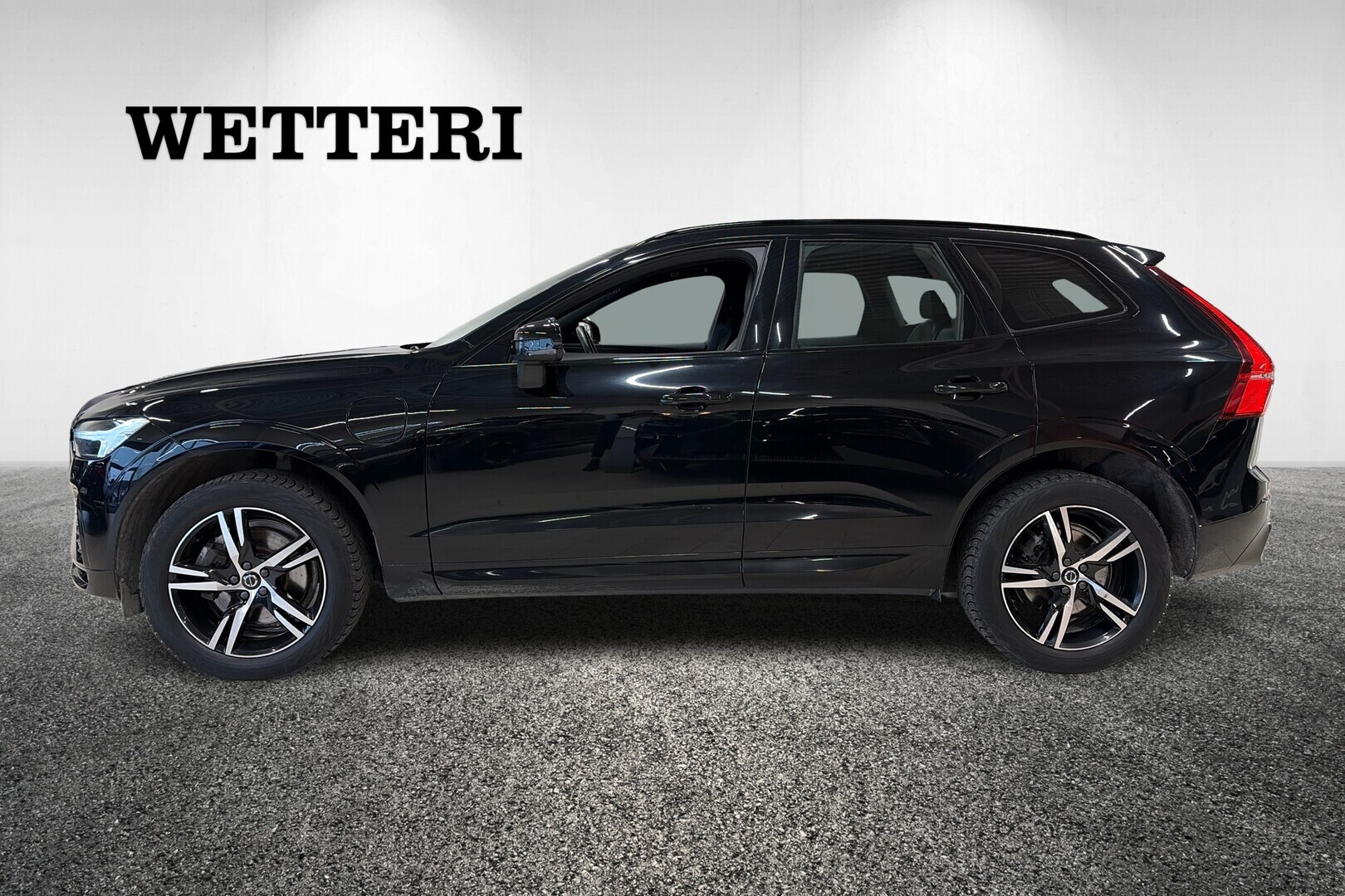 VOLVO XC60 2022
