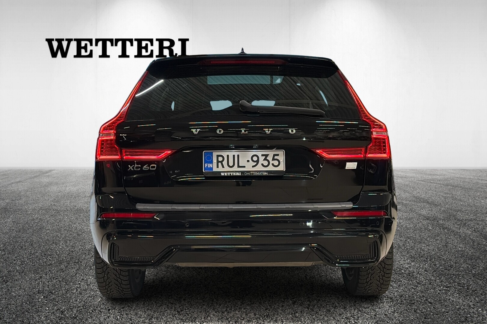 VOLVO XC60 2022