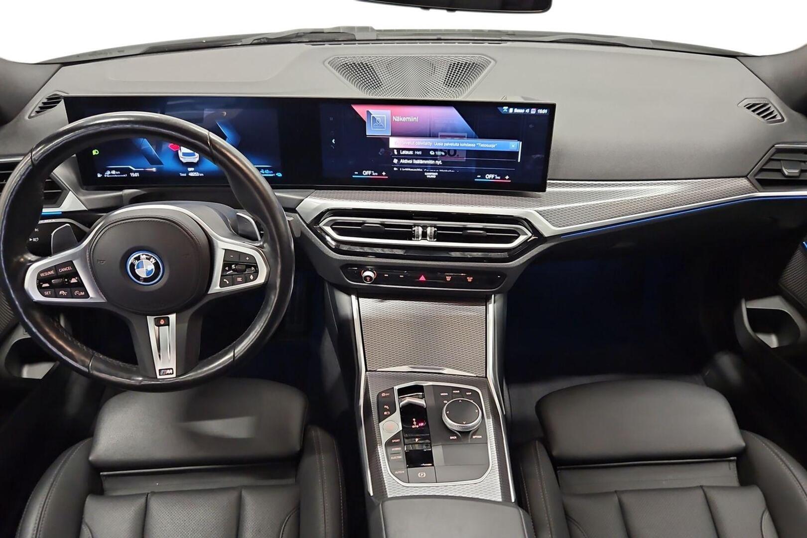 BMW 330 2024