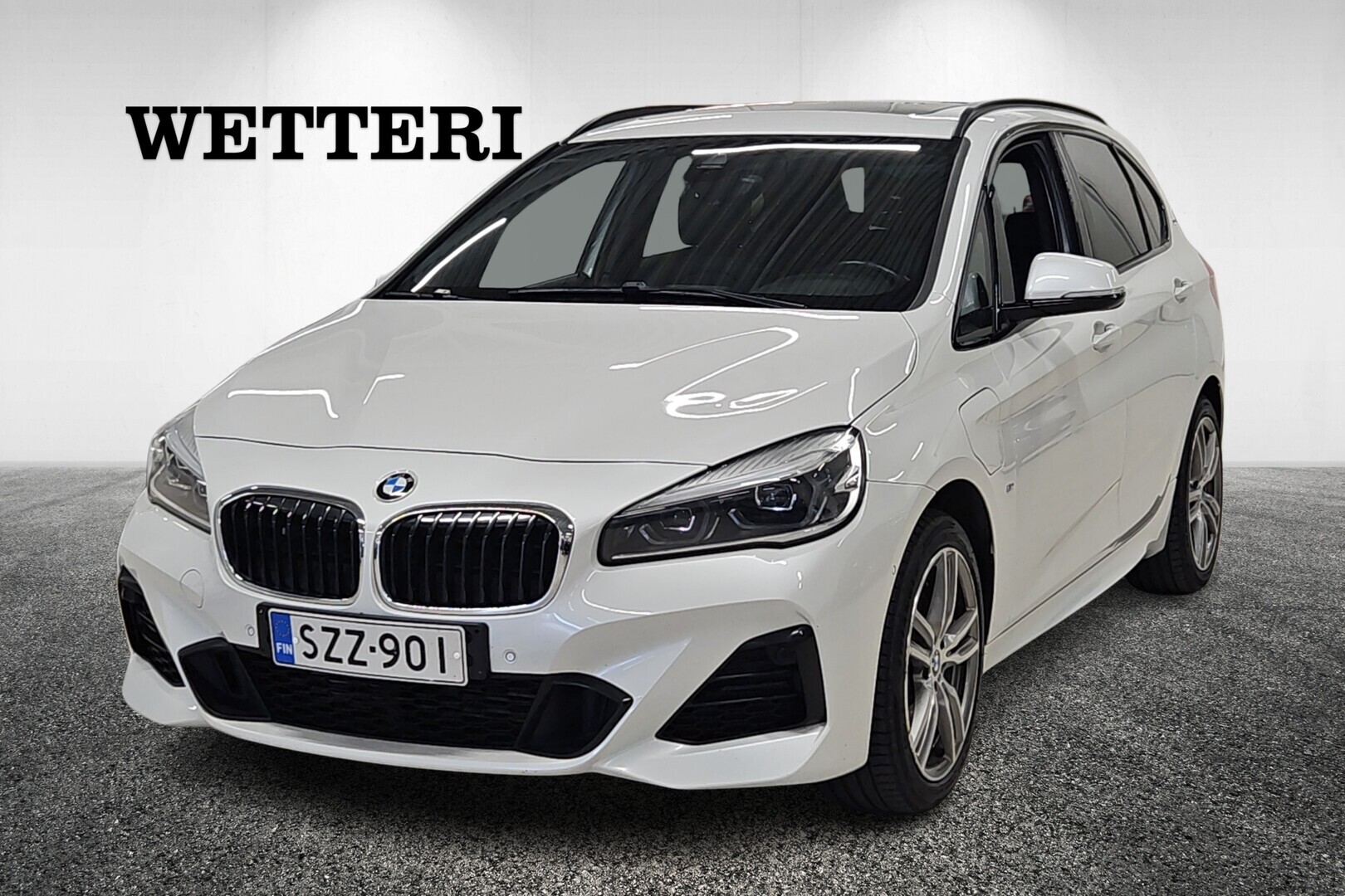 BMW 225 2018