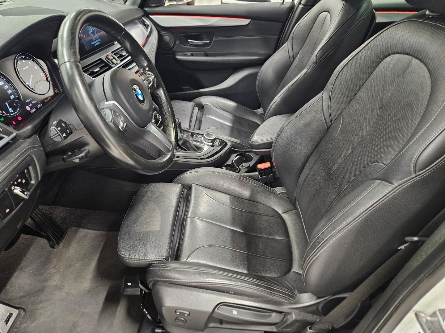 BMW 225 2018