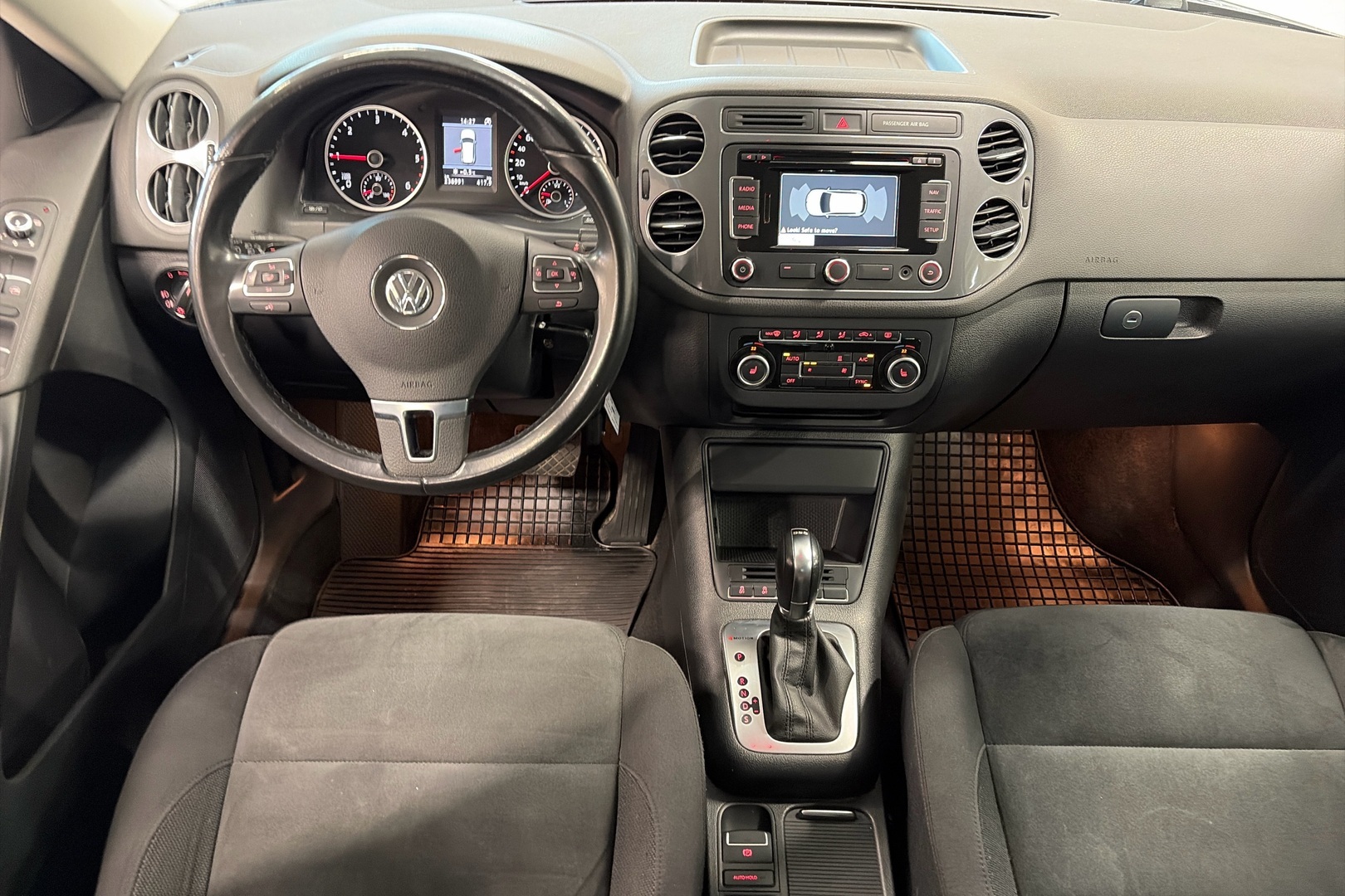 VOLKSWAGEN Tiguan 2014