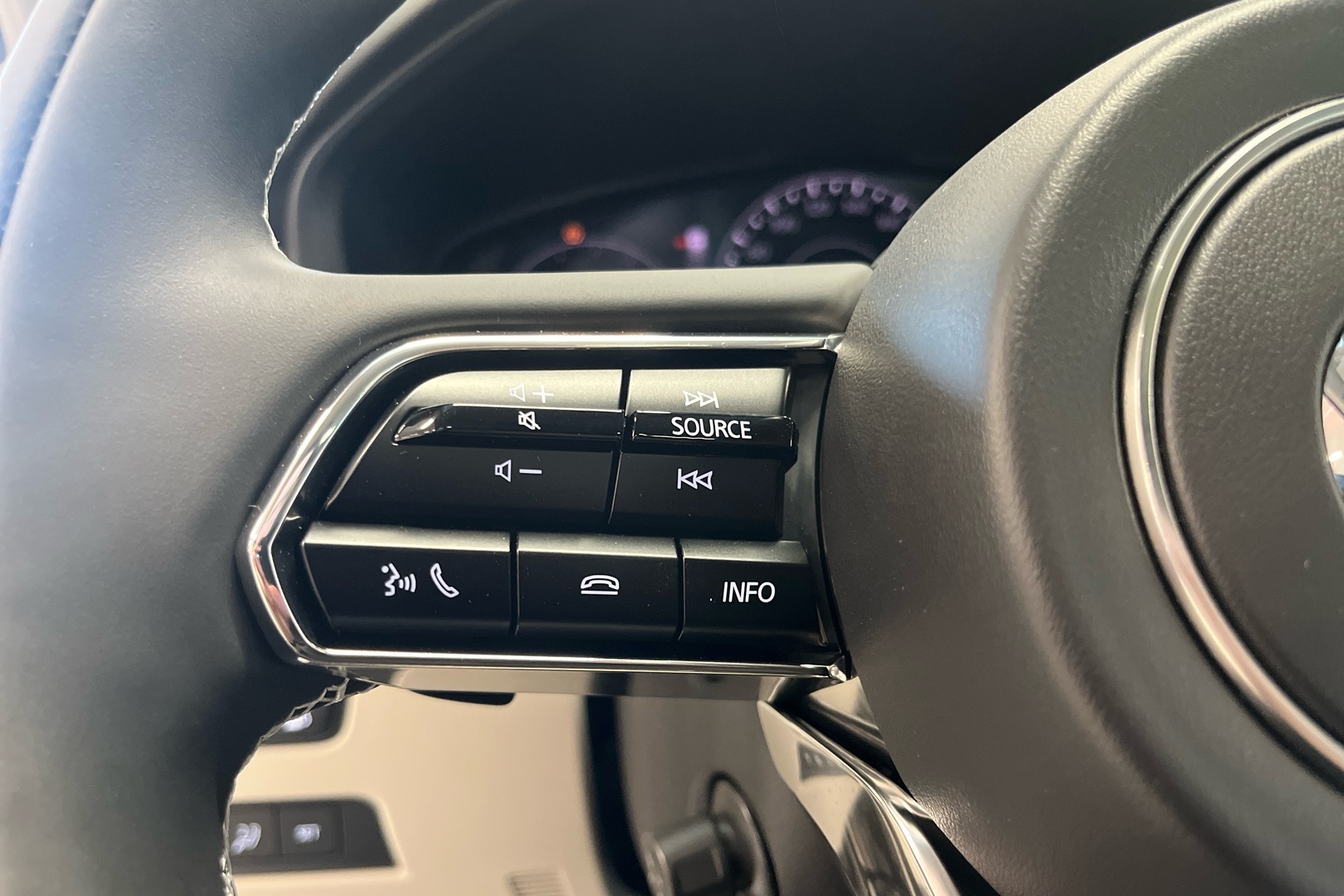 MAZDA CX-60 2026