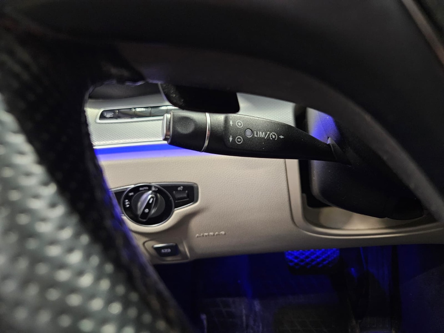 MERCEDES-BENZ E 2017