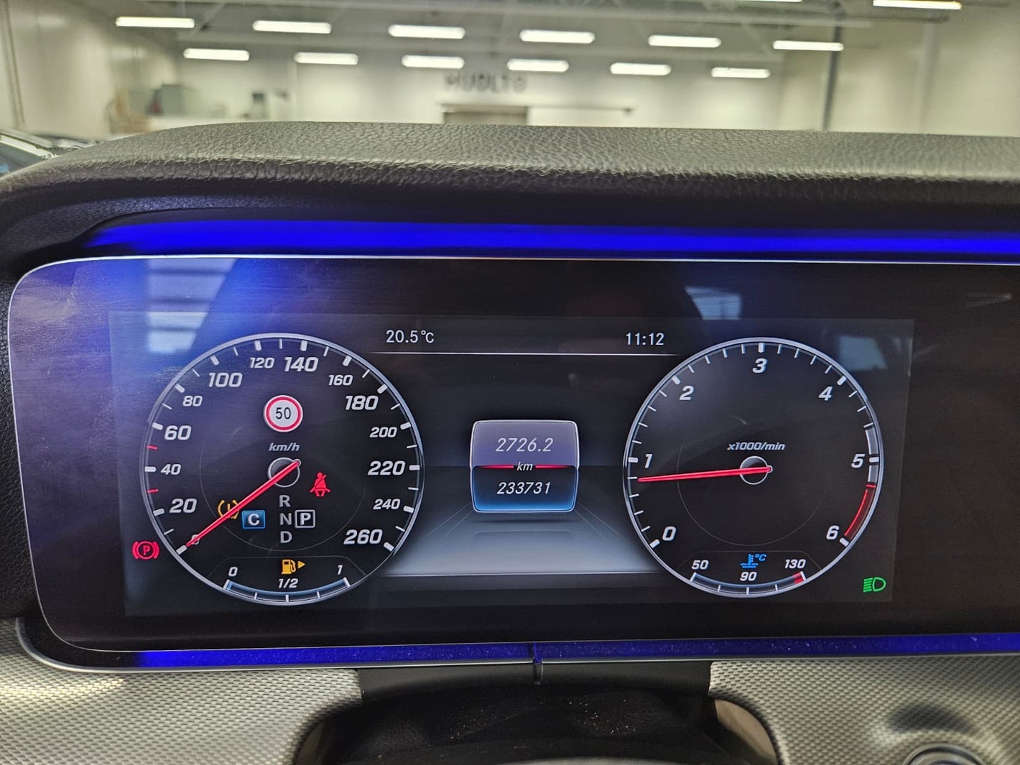 MERCEDES-BENZ E 2017