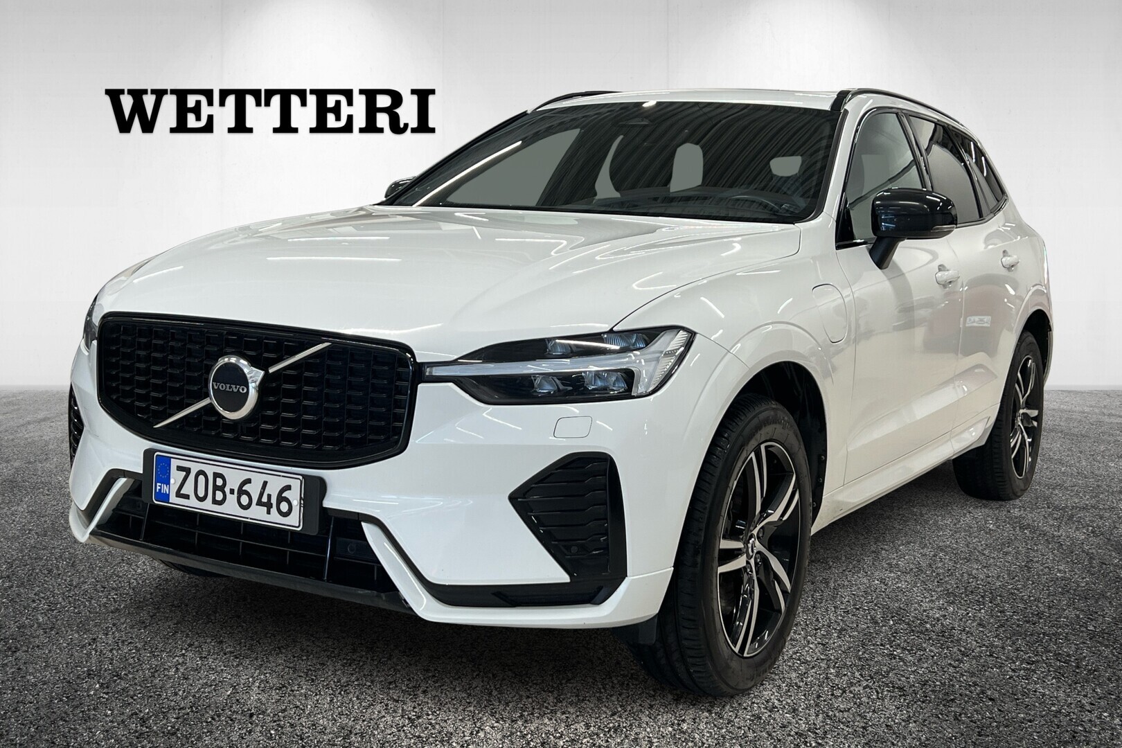 VOLVO XC60 2022