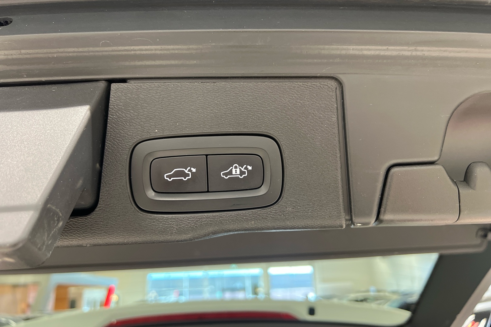 VOLVO XC60 2022