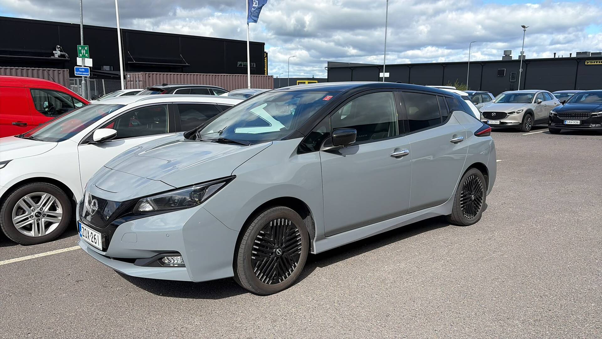NISSAN Leaf 2023
