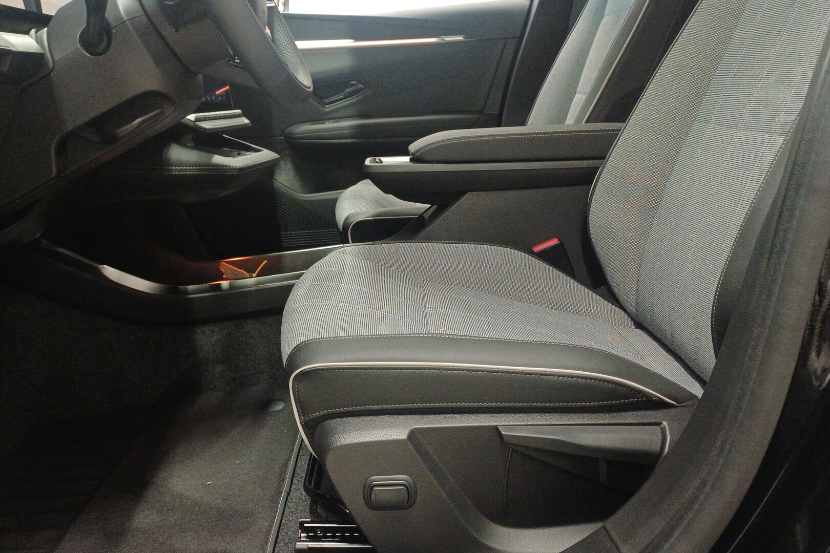 MITSUBISHI ECLIPSE CROSS 2026