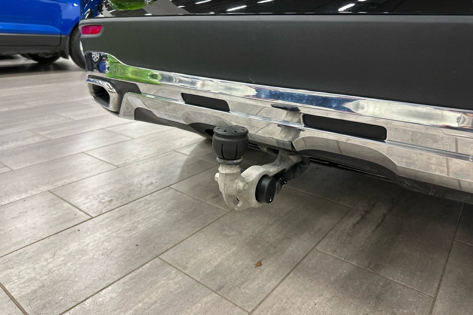 MERCEDES-BENZ GLC 2023