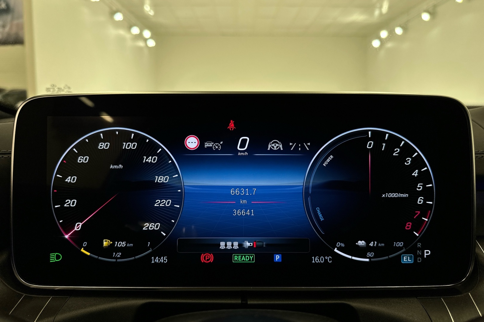 MERCEDES-BENZ C 2022