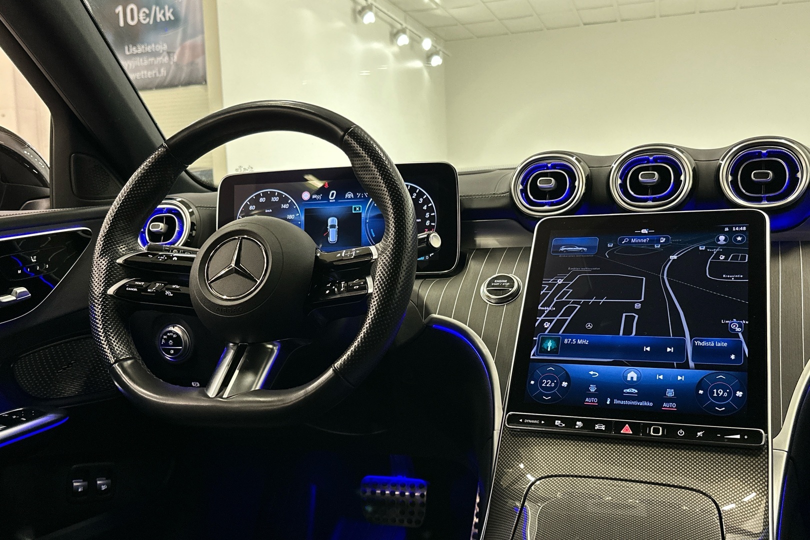 MERCEDES-BENZ C 2022