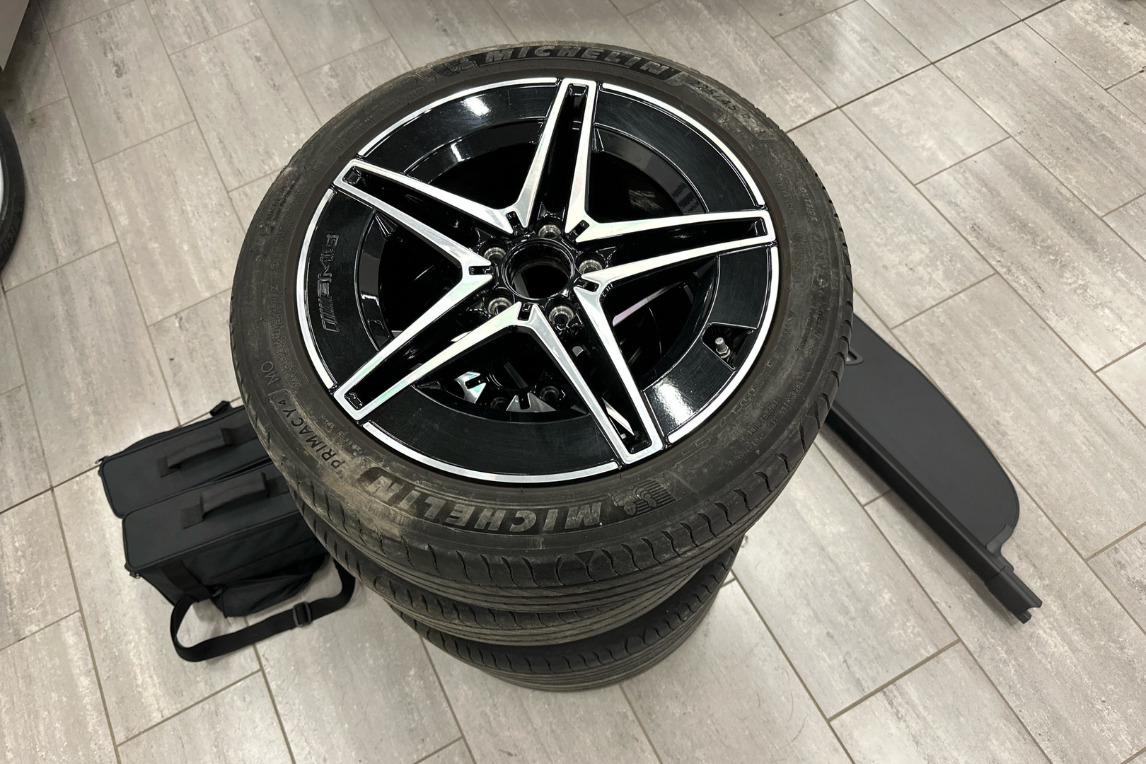 MERCEDES-BENZ C 2022