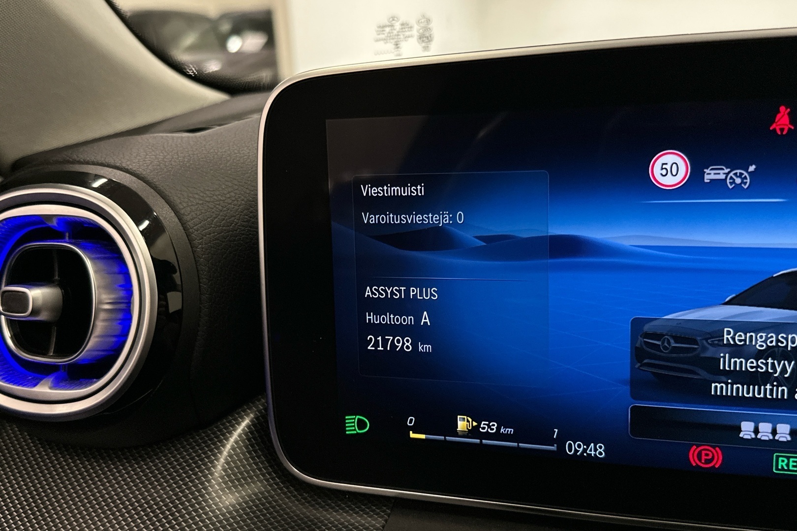 MERCEDES-BENZ C 2023