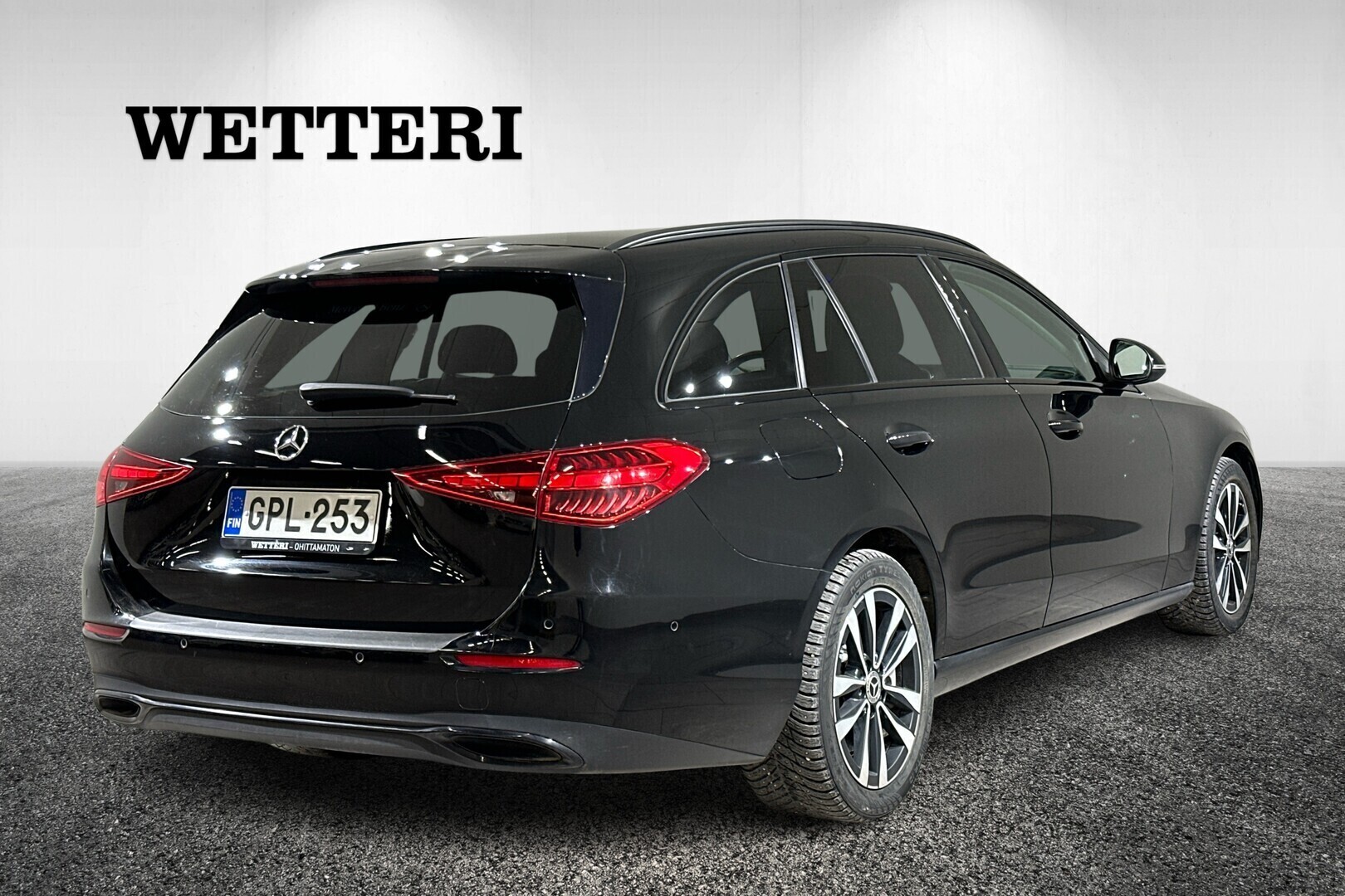 MERCEDES-BENZ C 2023