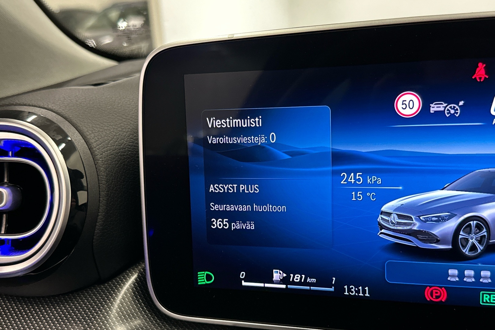 MERCEDES-BENZ C 2025