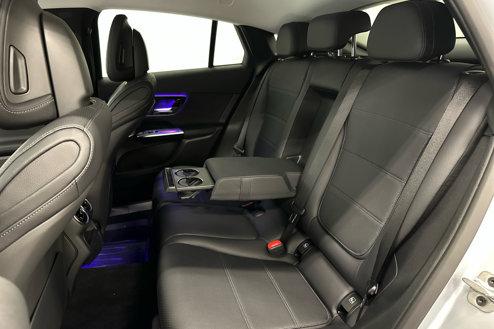 MERCEDES-BENZ GLC 2025