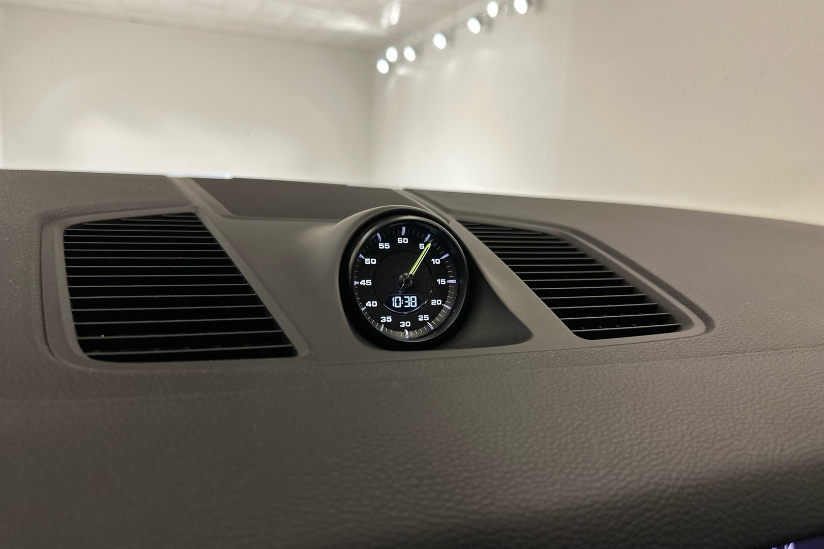 PORSCHE Cayenne 2021