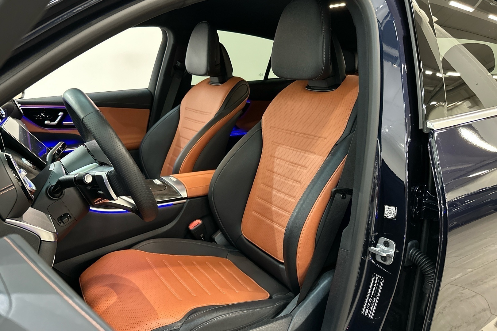 MERCEDES-BENZ GLC 2024