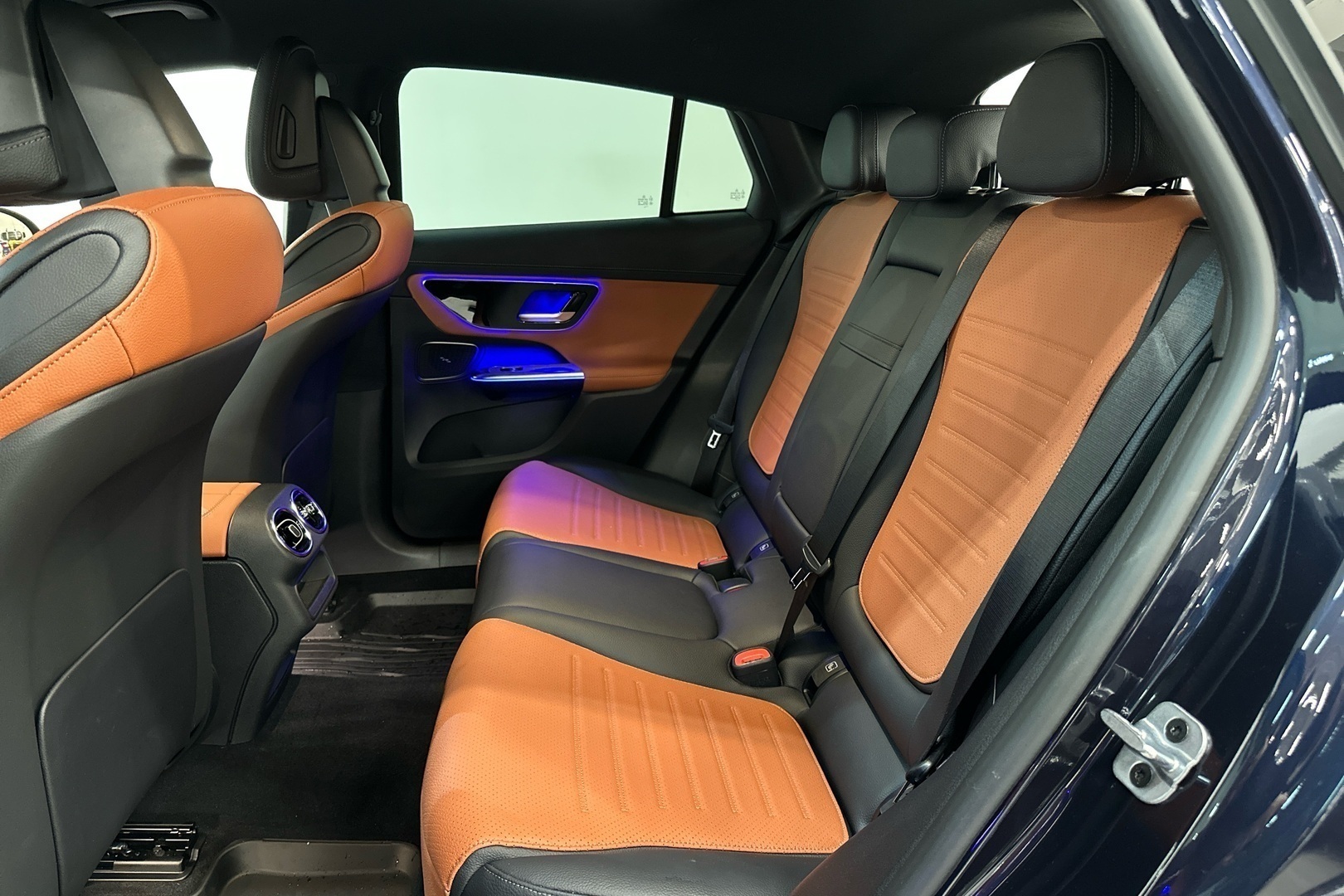 MERCEDES-BENZ GLC 2024