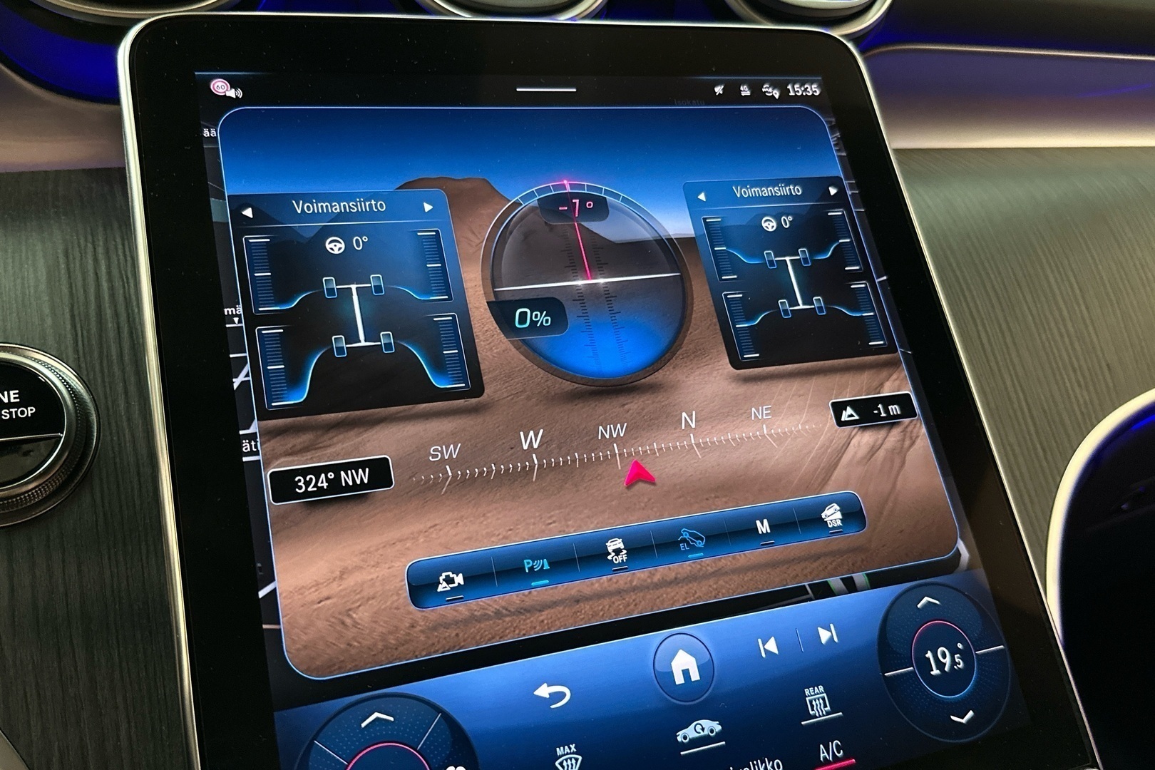 MERCEDES-BENZ GLC 2024