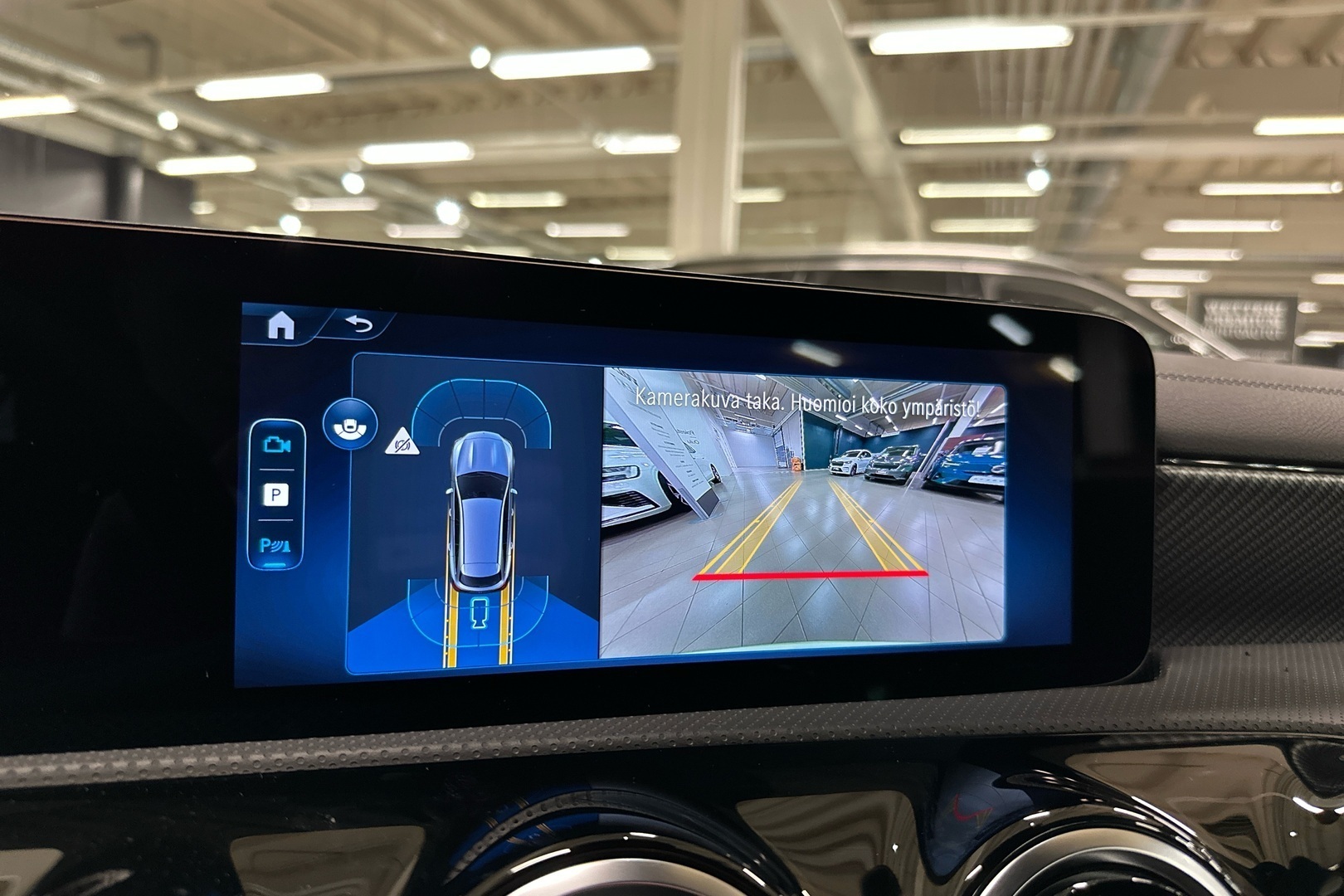 MERCEDES-BENZ CLA 2025