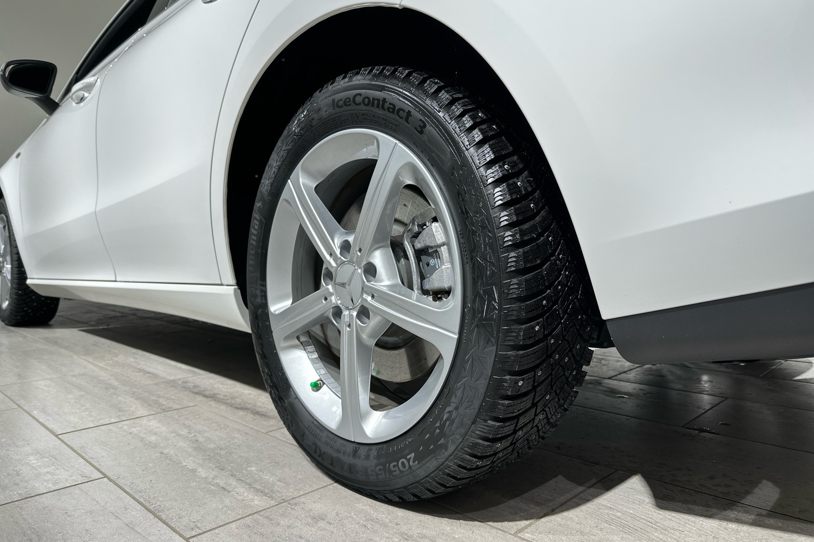 MERCEDES-BENZ CLA 2025