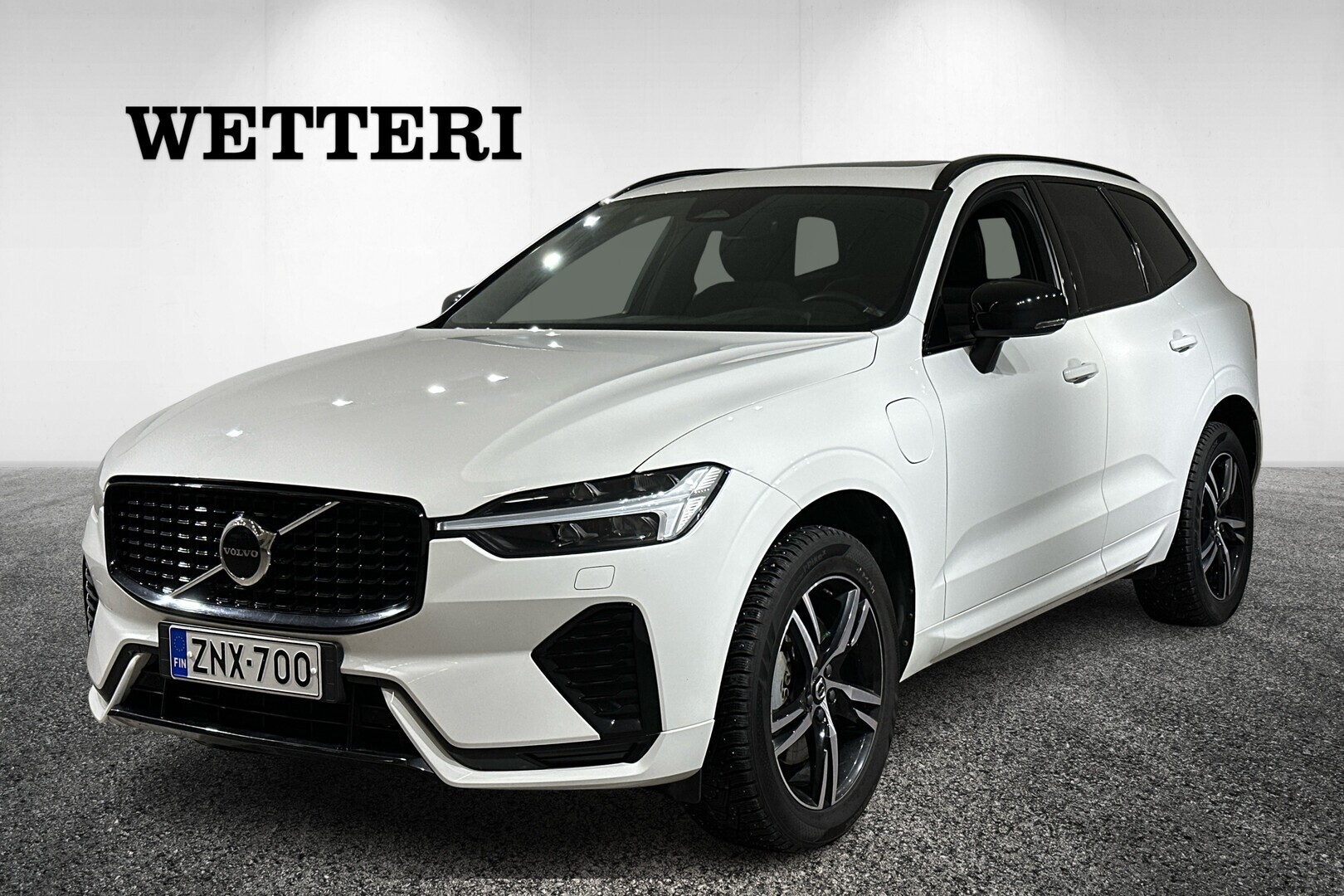 VOLVO XC60 2022