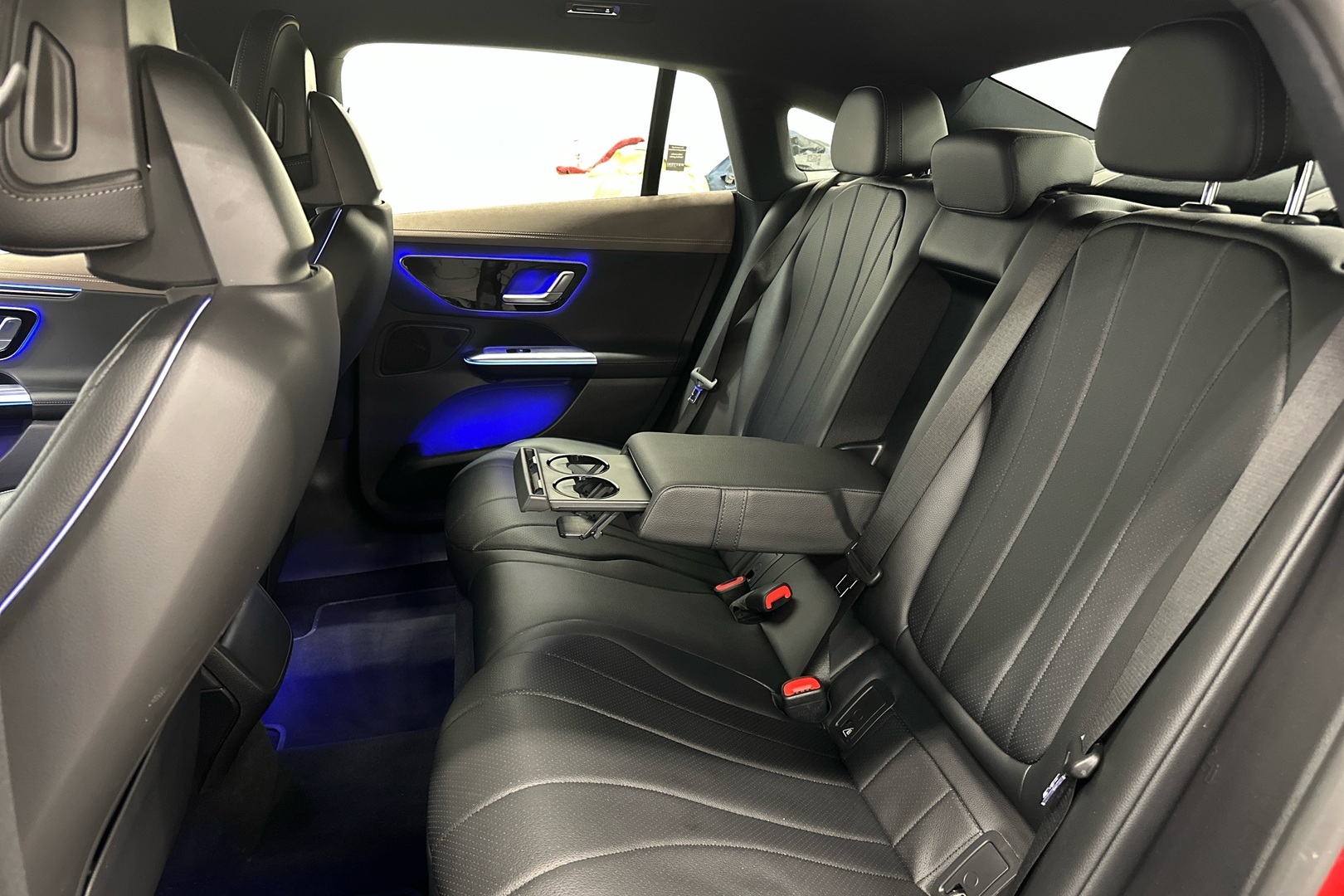 MERCEDES-BENZ EQE 2023