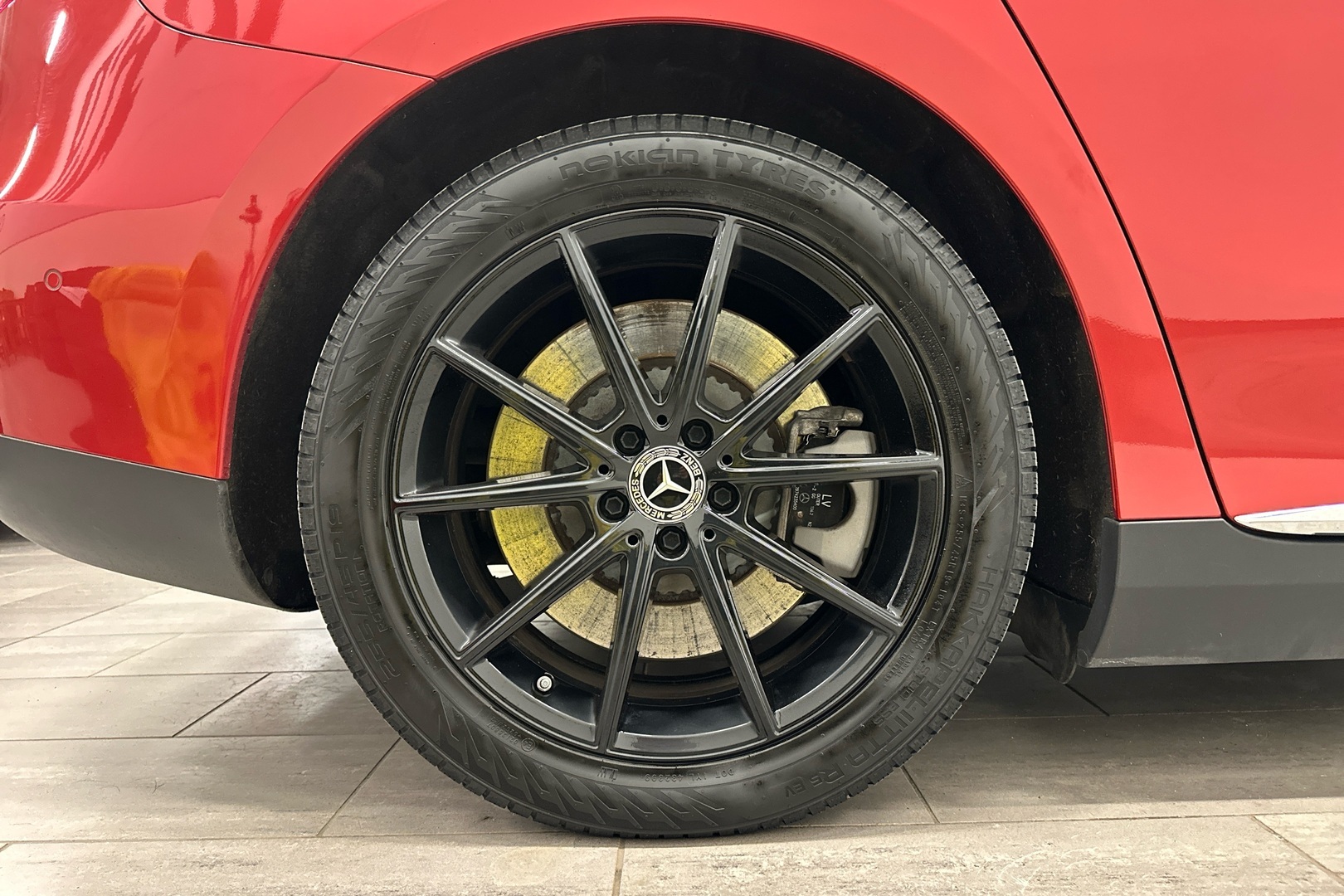 MERCEDES-BENZ EQE 2023