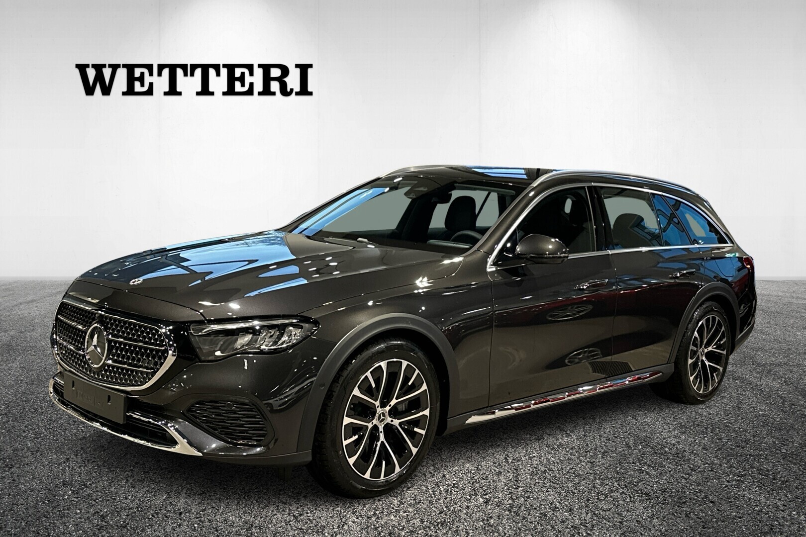 MERCEDES-BENZ E 2025