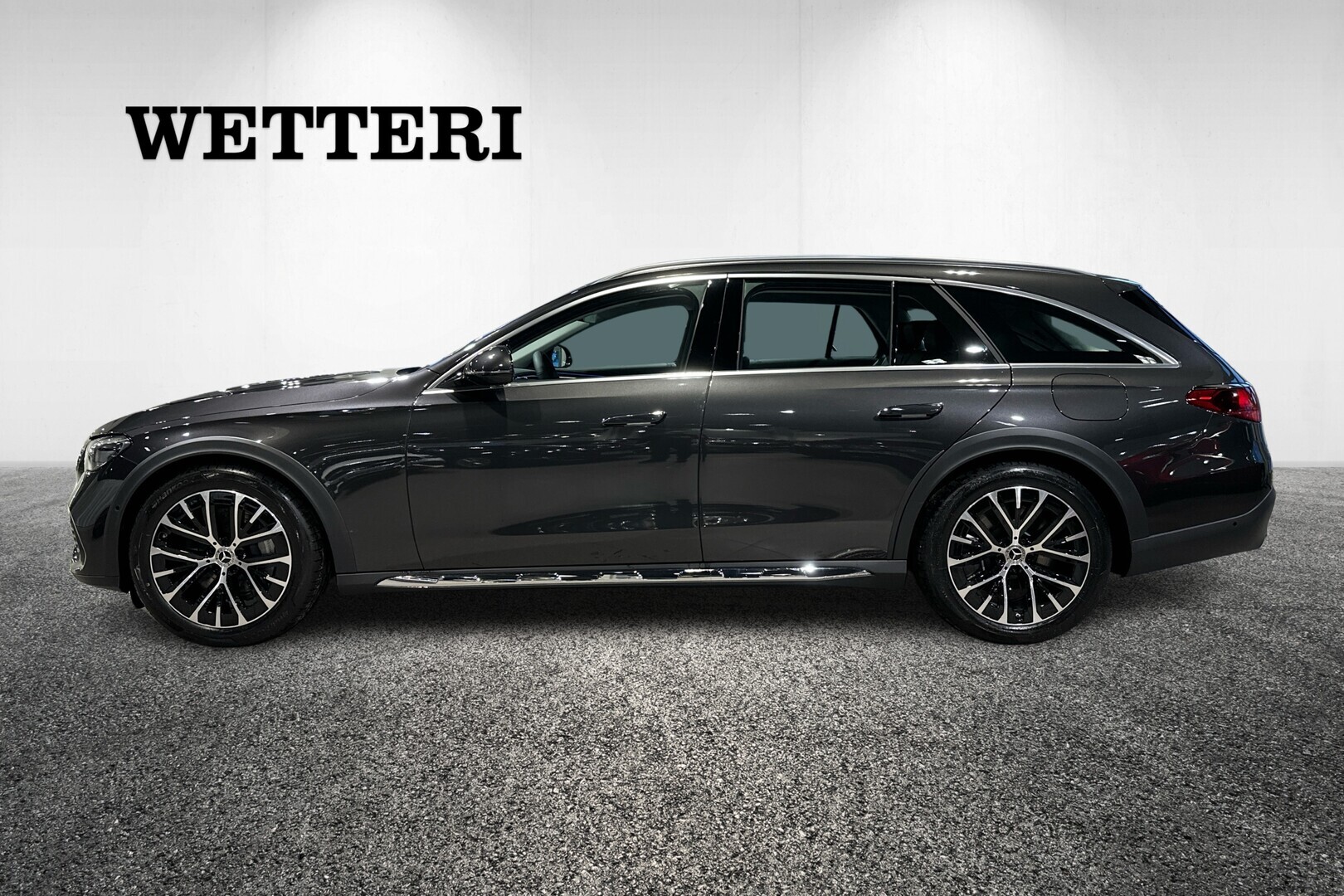 MERCEDES-BENZ E 2025