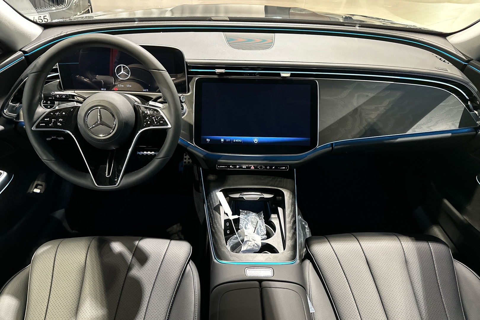 MERCEDES-BENZ E 2025