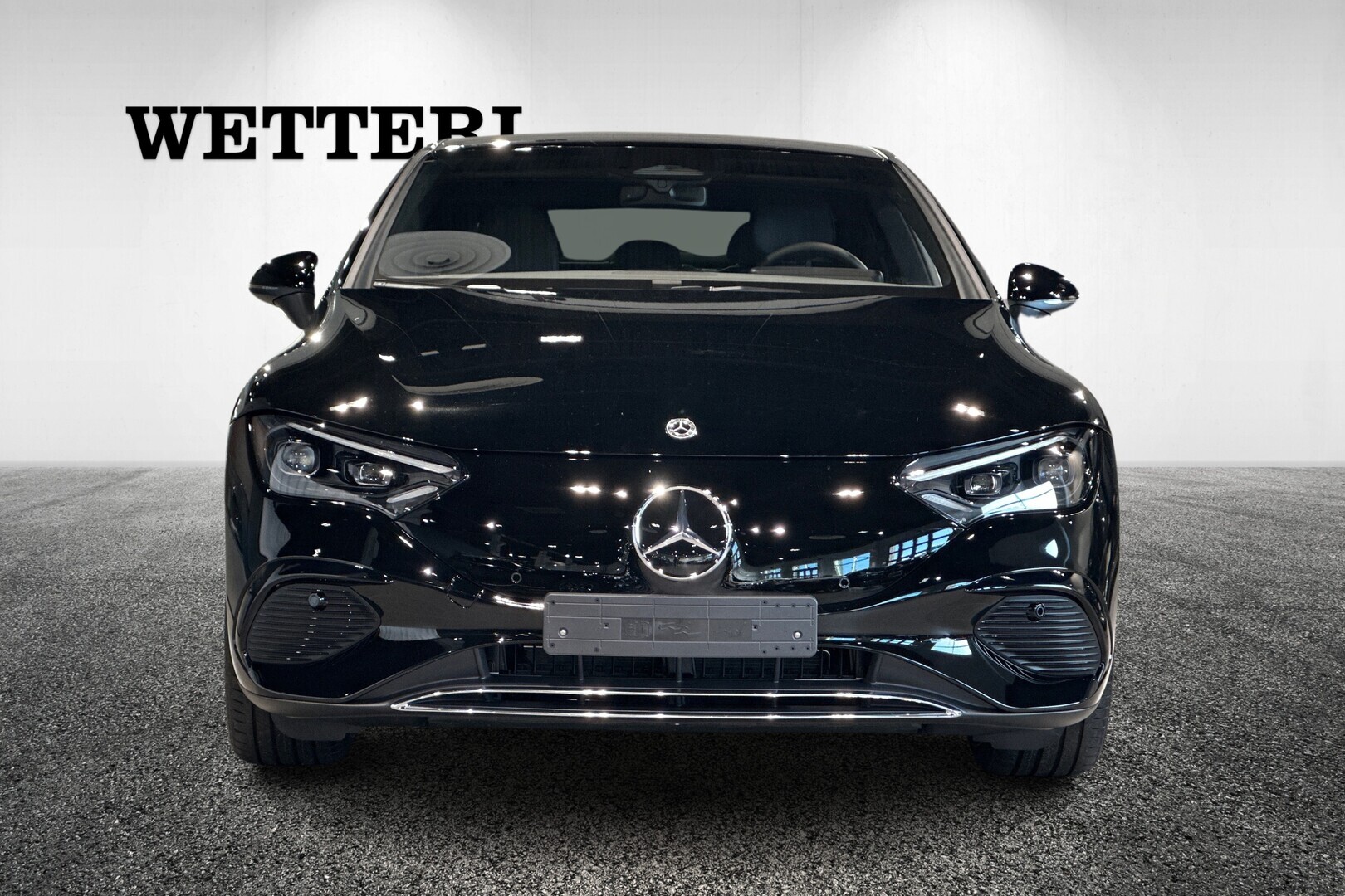 MERCEDES-BENZ EQE 2024